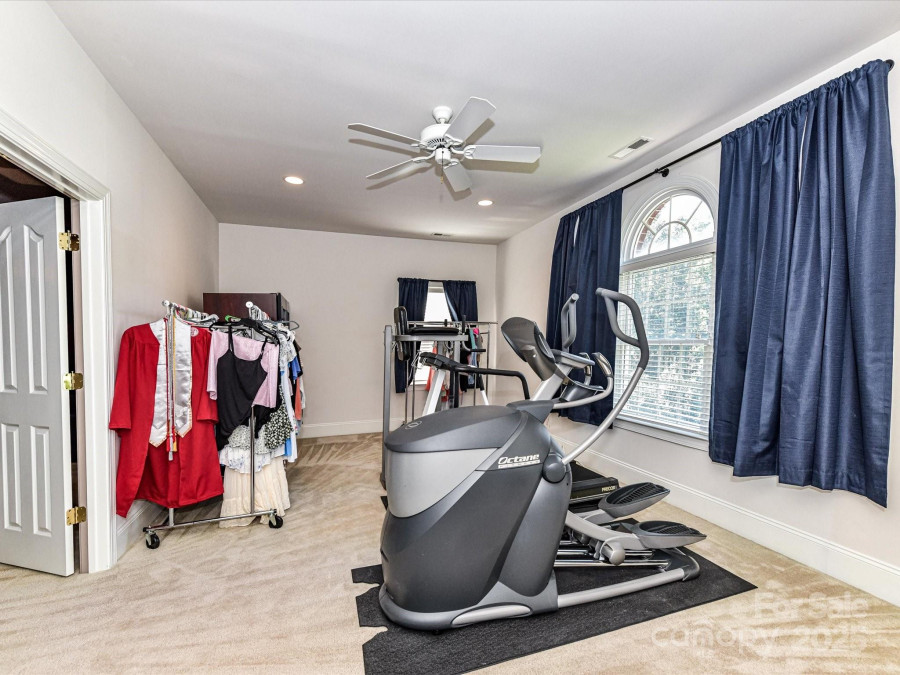 7012 Chadwyck Farms Dr Charlotte, NC 28226