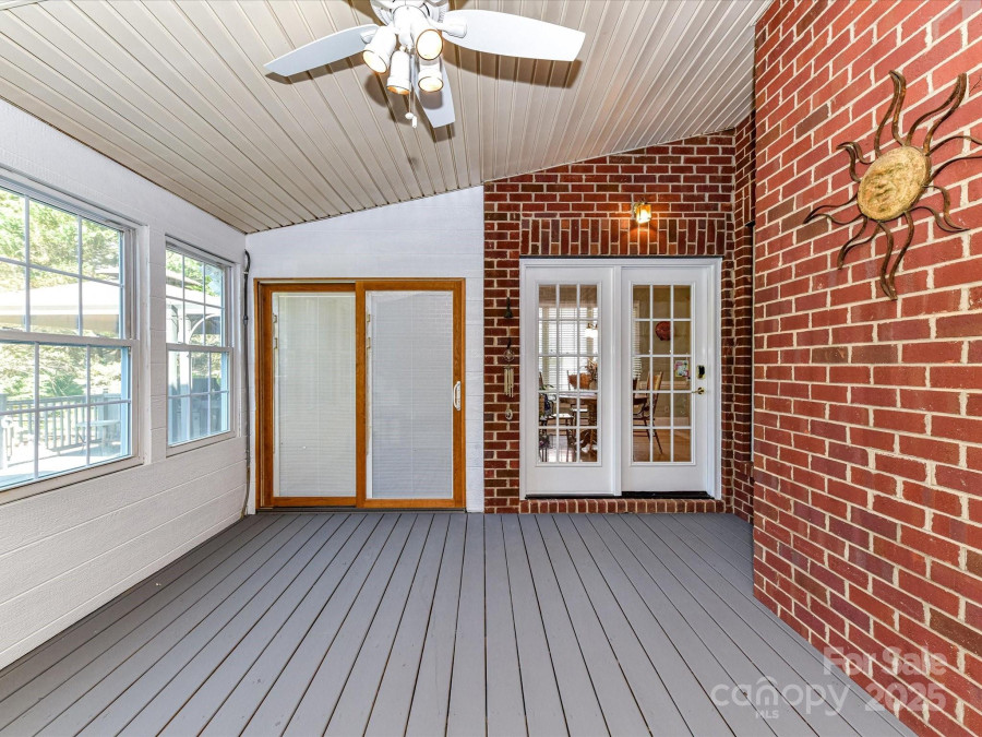7012 Chadwyck Farms Dr Charlotte, NC 28226