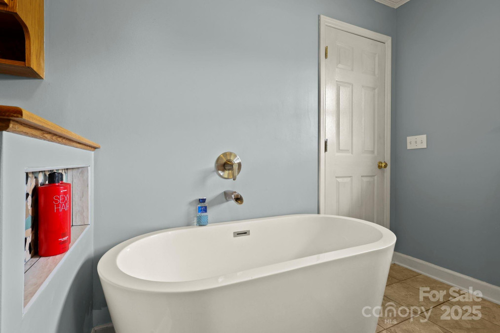 173 Chestnut Grove Rd Statesville, NC 28625