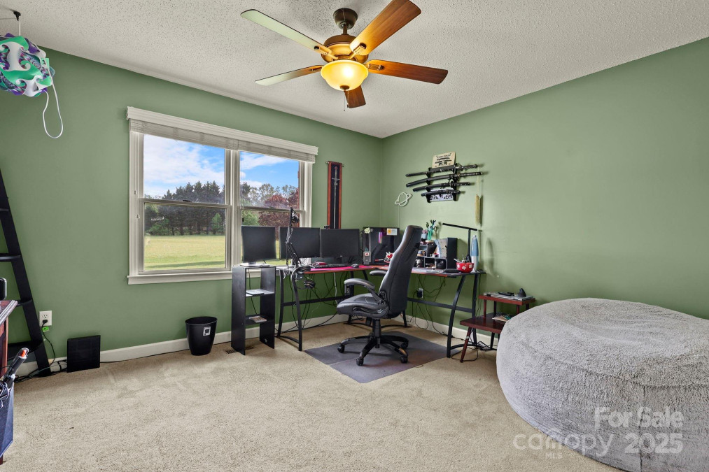 173 Chestnut Grove Rd Statesville, NC 28625
