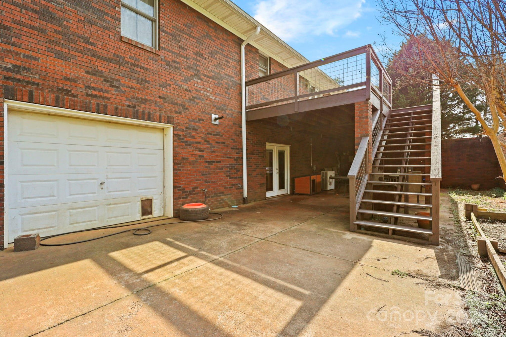 173 Chestnut Grove Rd Statesville, NC 28625