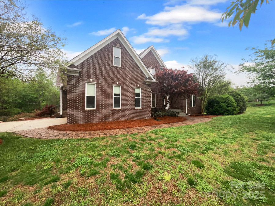 6204 River Birch Dr Gastonia, NC 28056