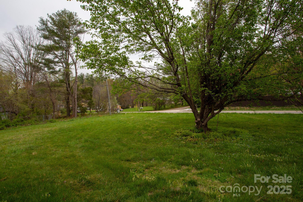 293 Gap Creek Rd Fletcher, NC 28732