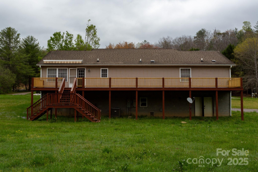 293 Gap Creek Rd Fletcher, NC 28732