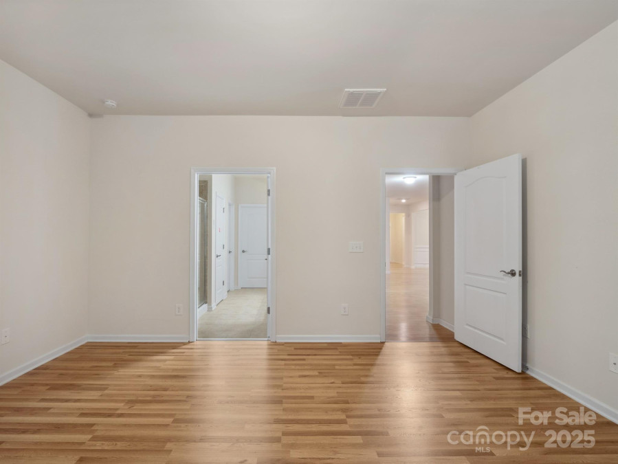 527 Livingston Dr Lancaster, SC 29720