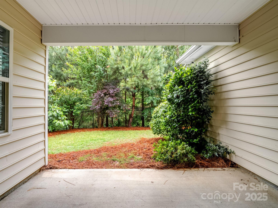 527 Livingston Dr Lancaster, SC 29720