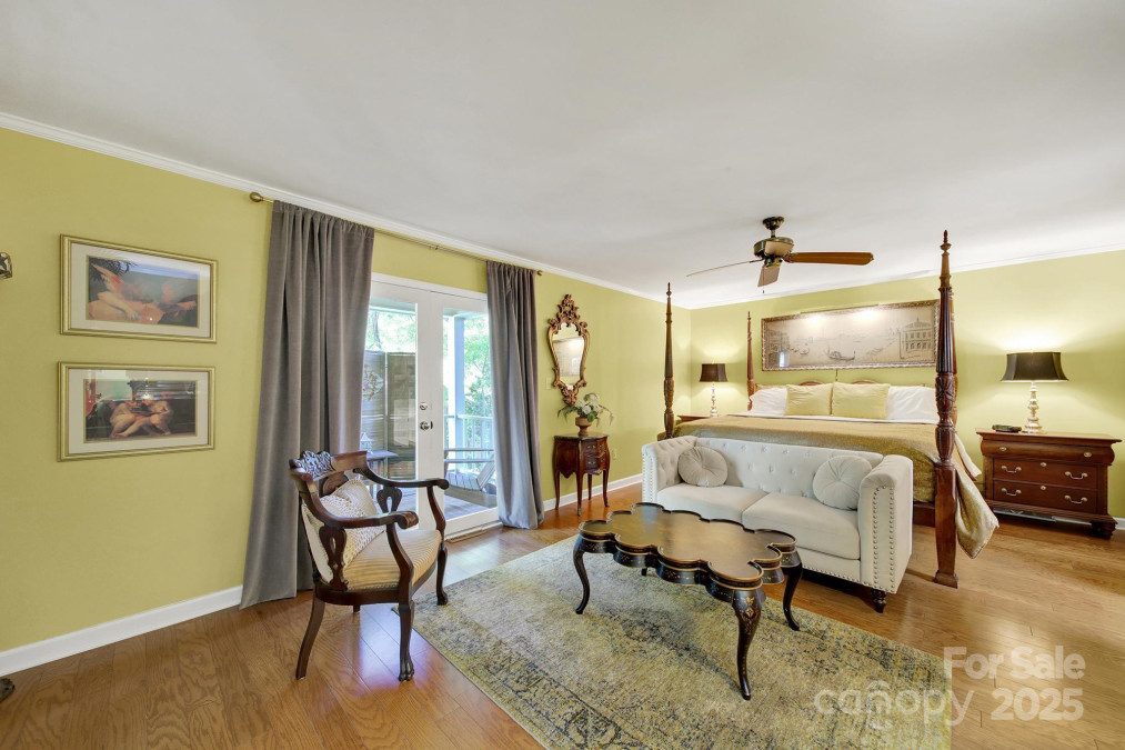 4 Hummingbird Ct Clover, SC 29710