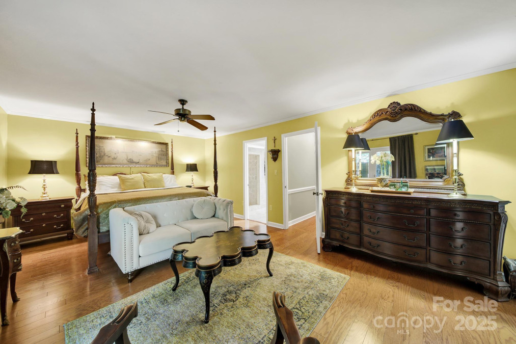 4 Hummingbird Ct Clover, SC 29710