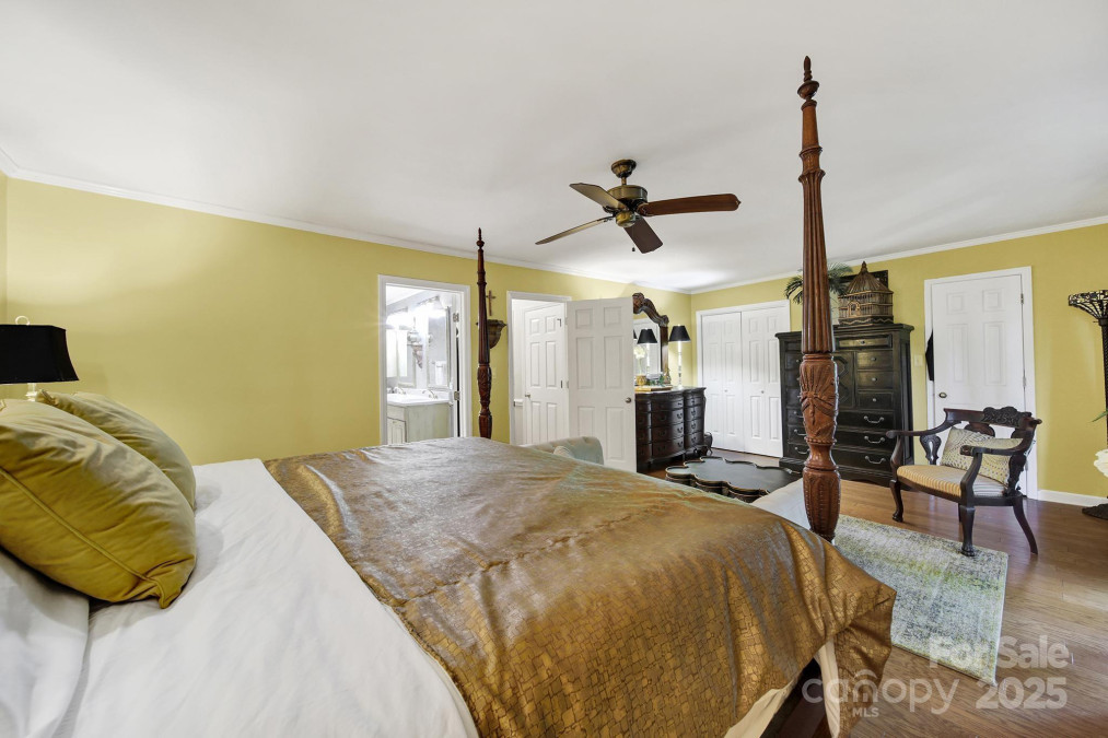 4 Hummingbird Ct Clover, SC 29710