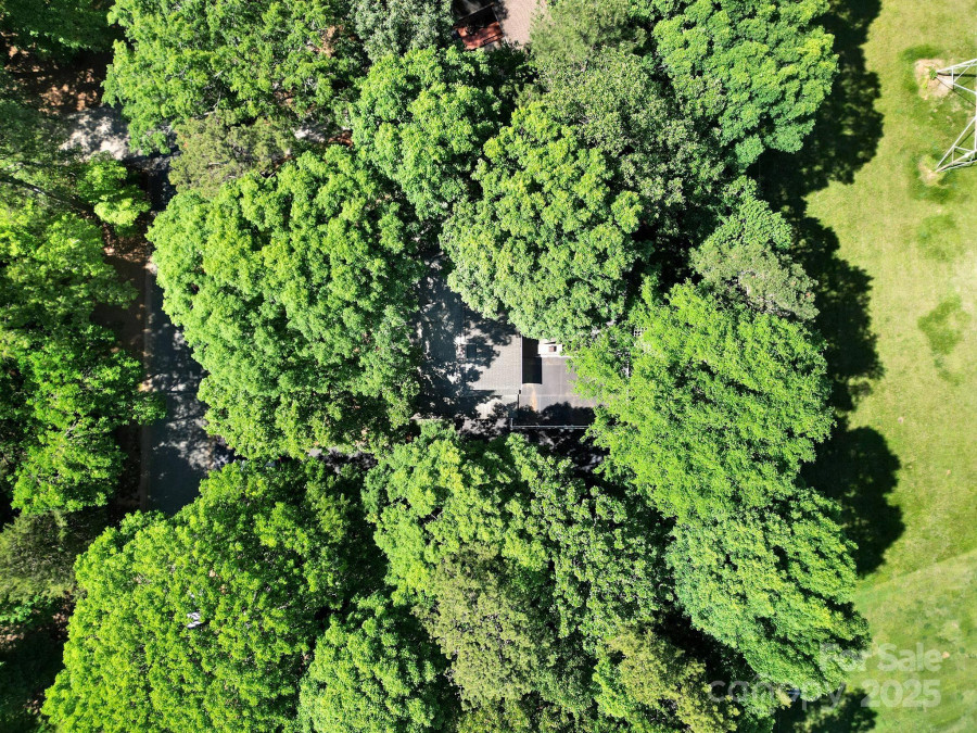 4 Hummingbird Ct Clover, SC 29710
