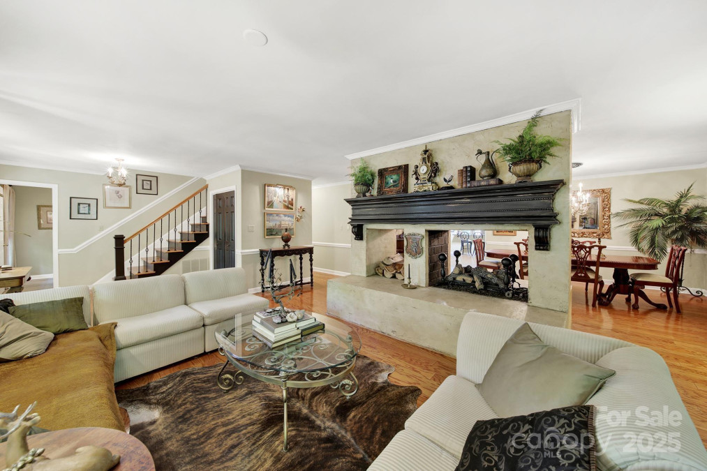 4 Hummingbird Ct Clover, SC 29710