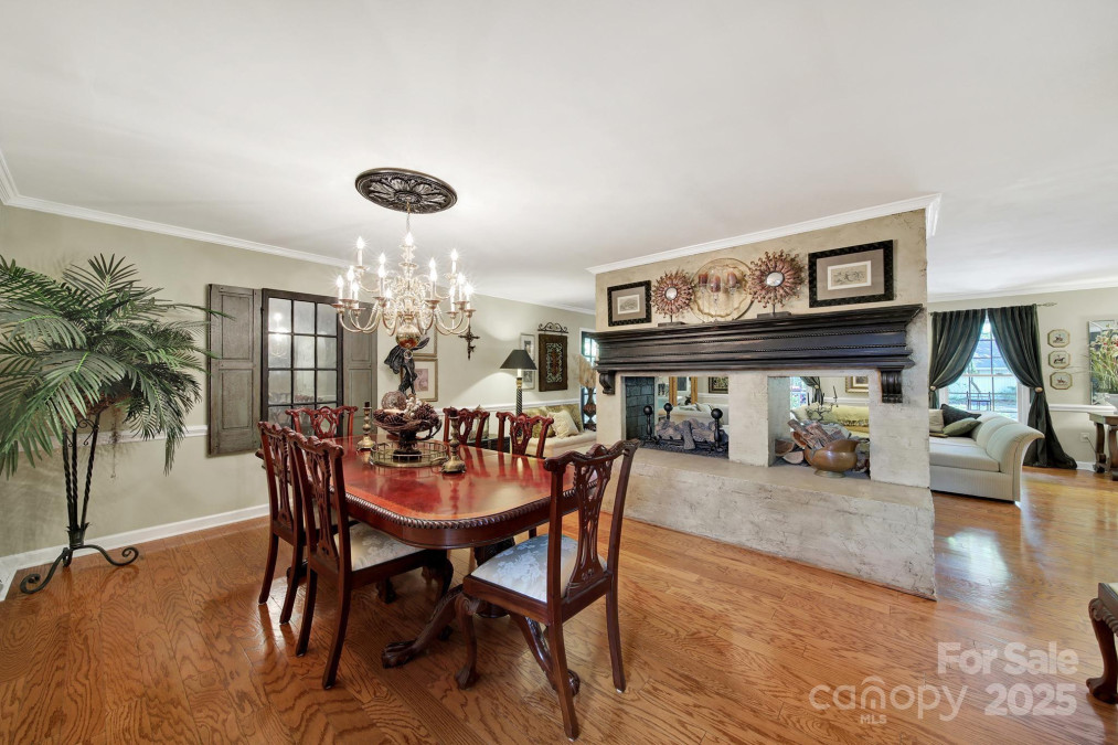 4 Hummingbird Ct Clover, SC 29710