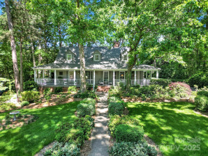 4 Hummingbird Ct Clover, SC 29710