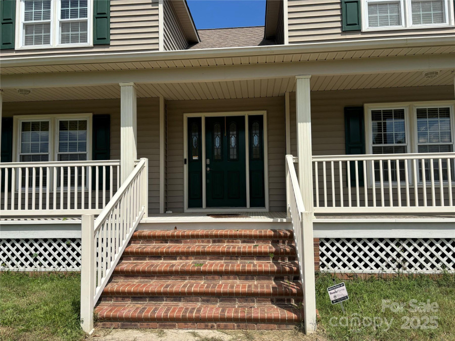 2417 Lynwood Dr Lancaster, SC 29720