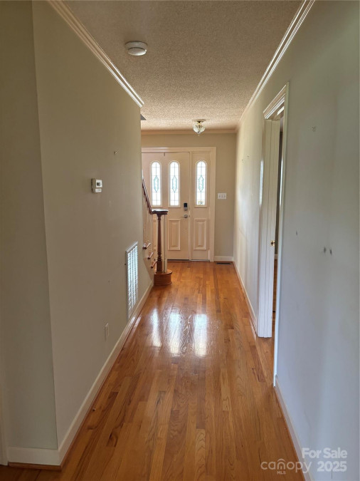 2417 Lynwood Dr Lancaster, SC 29720