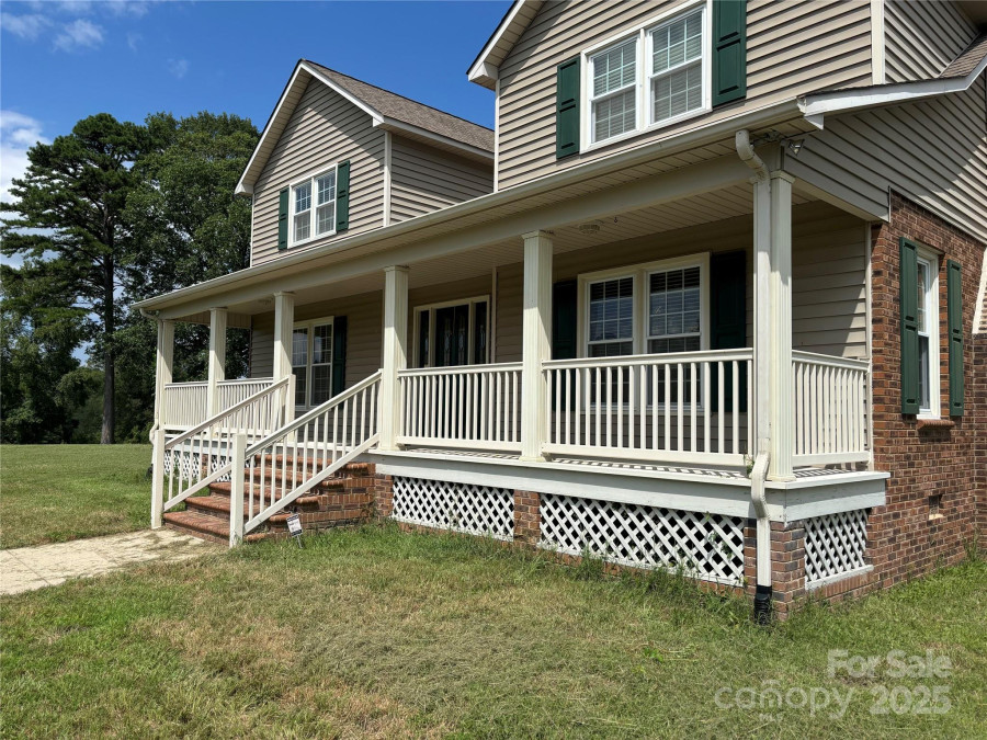 2417 Lynwood Dr Lancaster, SC 29720