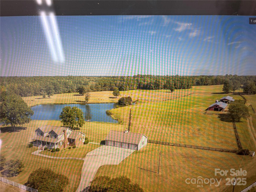 2417 Lynwood Dr Lancaster, SC 29720