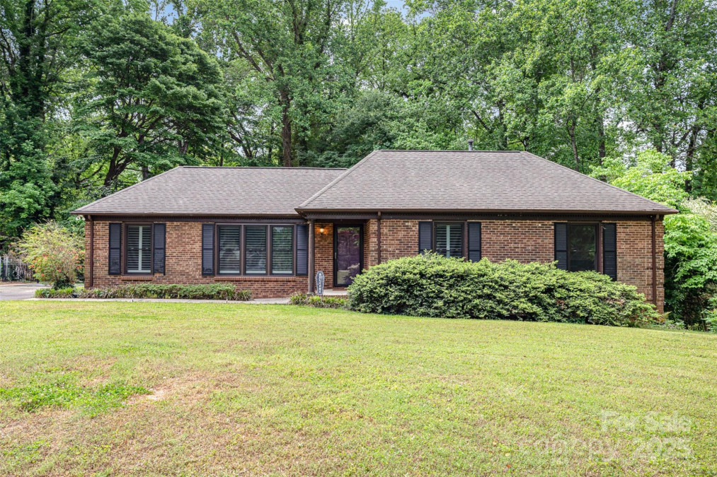 4813 Carving Tree Dr Mint Hill, NC 28227