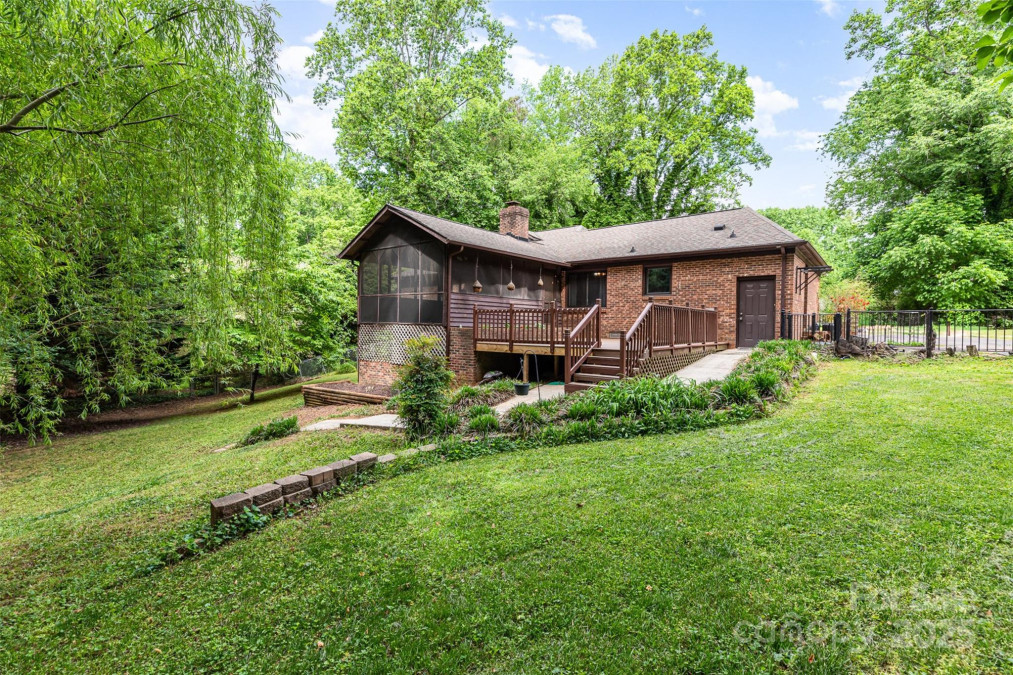 4813 Carving Tree Dr Mint Hill, NC 28227