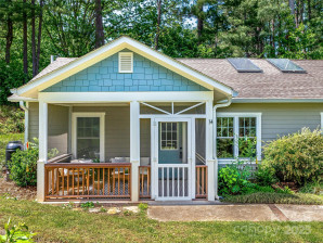 34 Gaia Ln Asheville, NC 28806