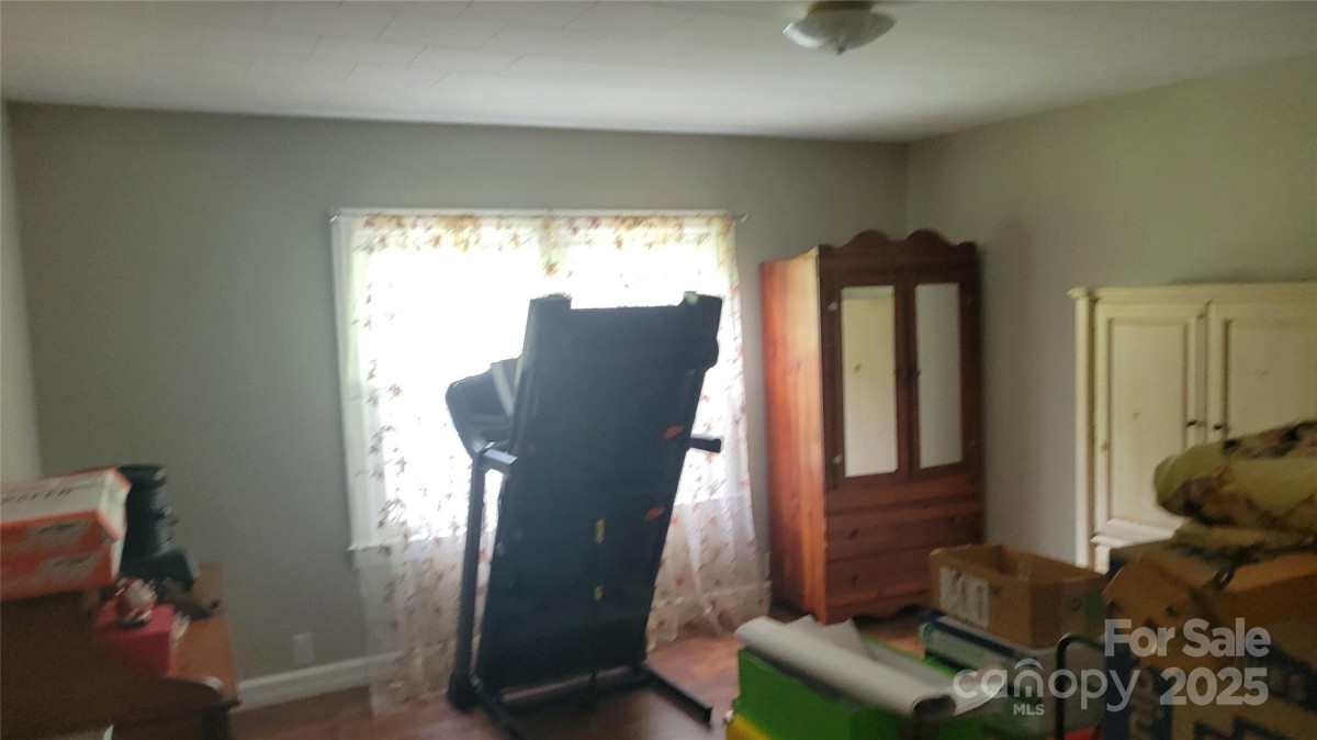 18 Misty Meadows Rd Burnsville, NC 28714
