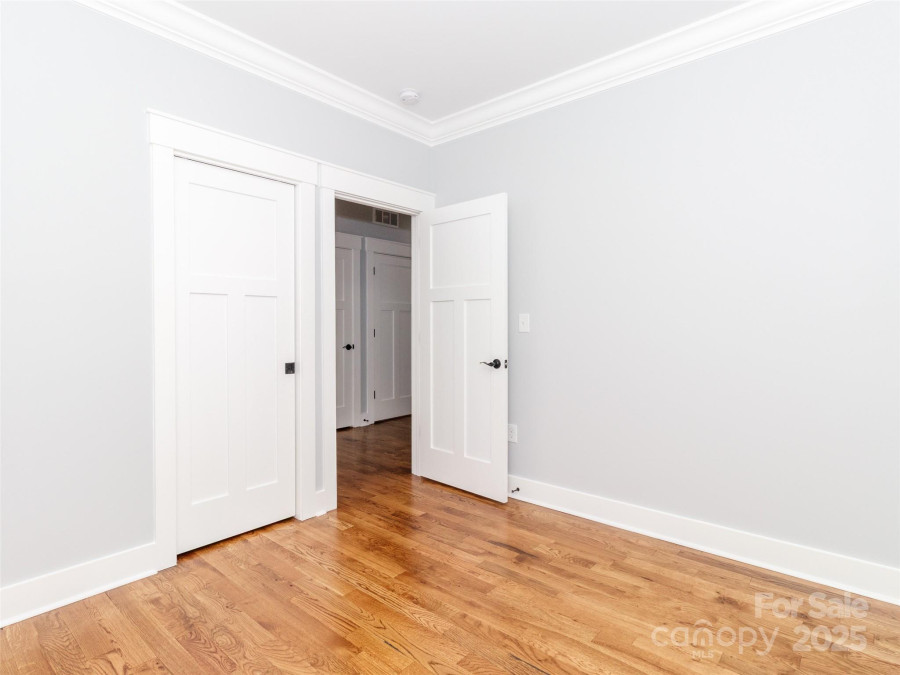 2302 Jordi Way Charlotte, NC 28213