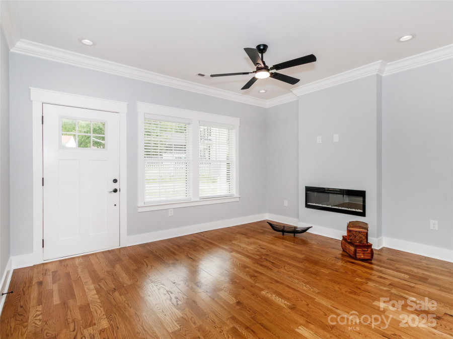 2302 Jordi Way Charlotte, NC 28213