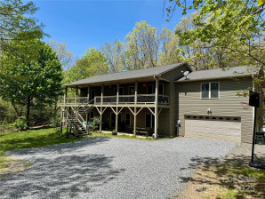 180 Dalton Ln Black Mountain, NC 28711