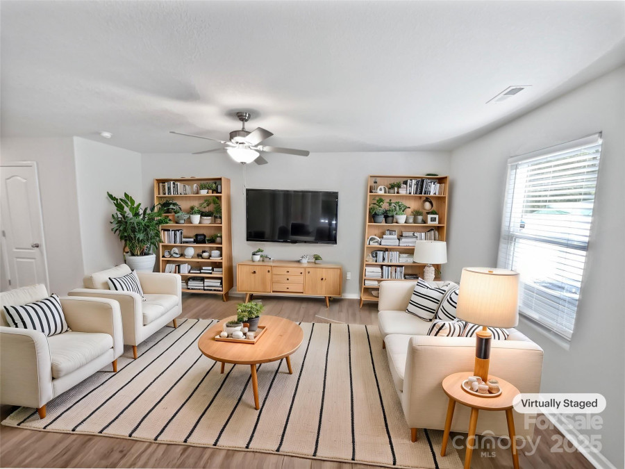 3357 Ellingford Rd Charlotte, NC 28214