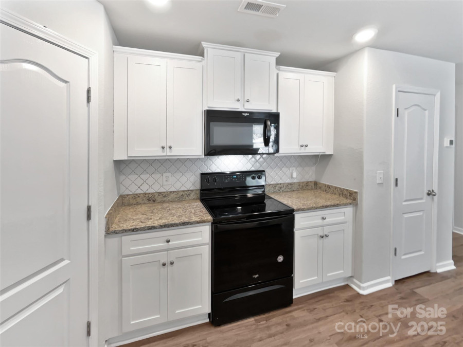 3357 Ellingford Rd Charlotte, NC 28214