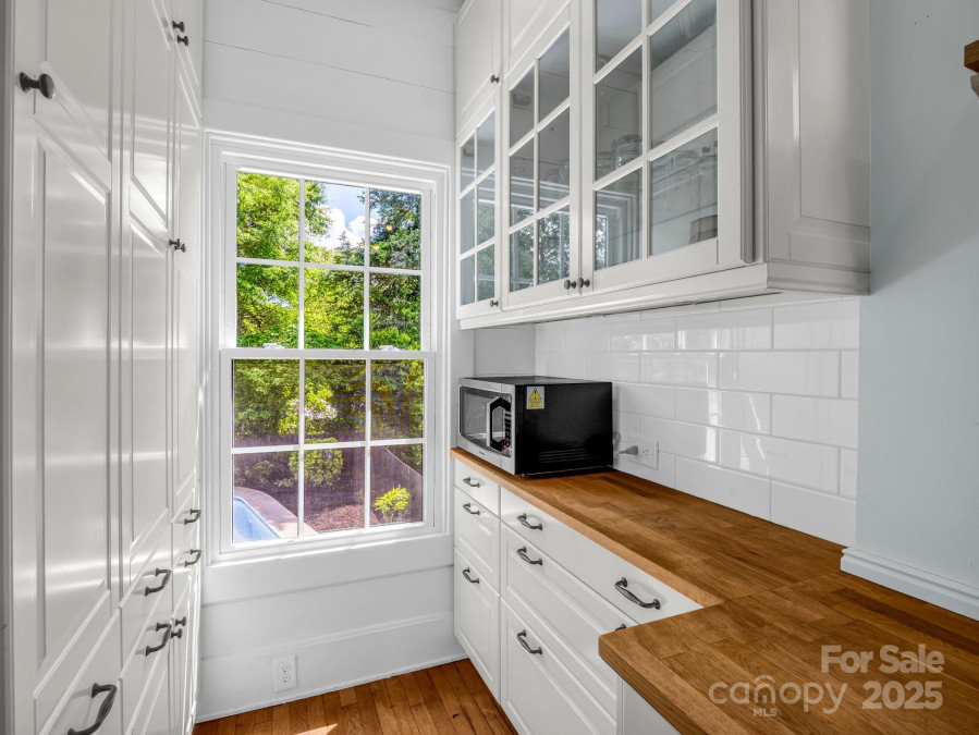 201 6th St Rutherfordton, NC 28139