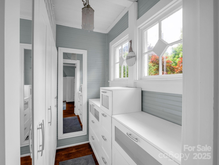 201 6th St Rutherfordton, NC 28139