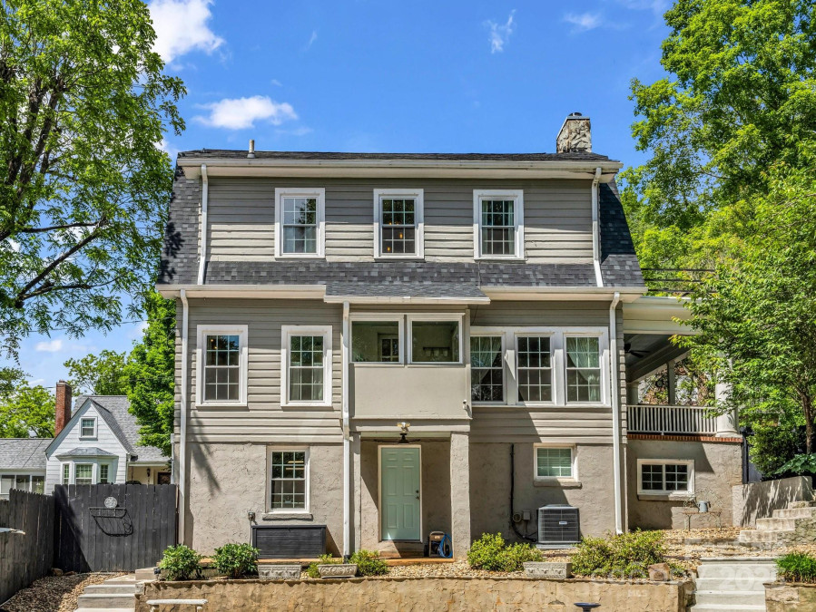 201 6th St Rutherfordton, NC 28139