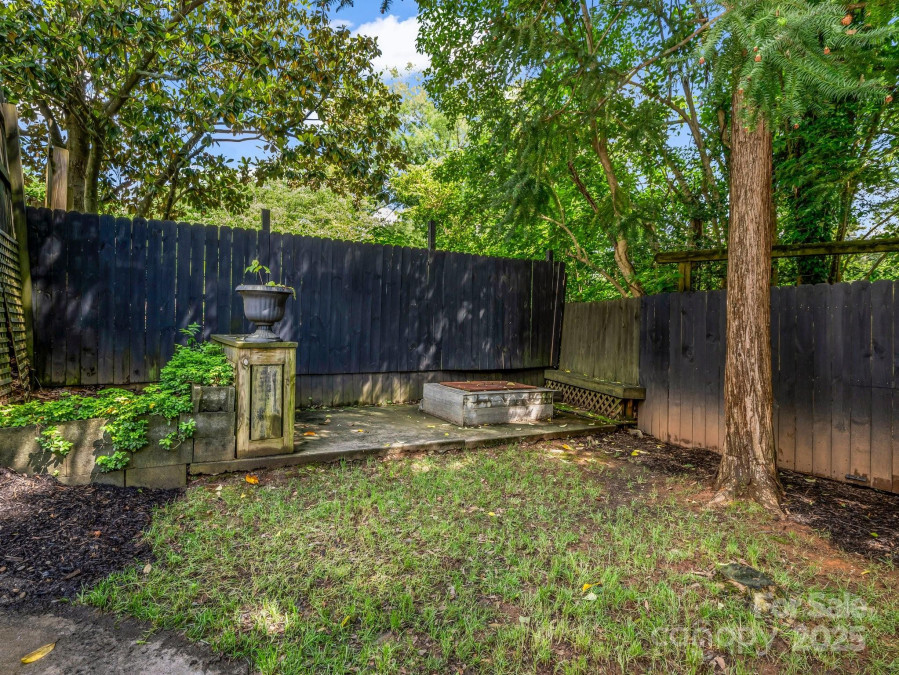201 6th St Rutherfordton, NC 28139