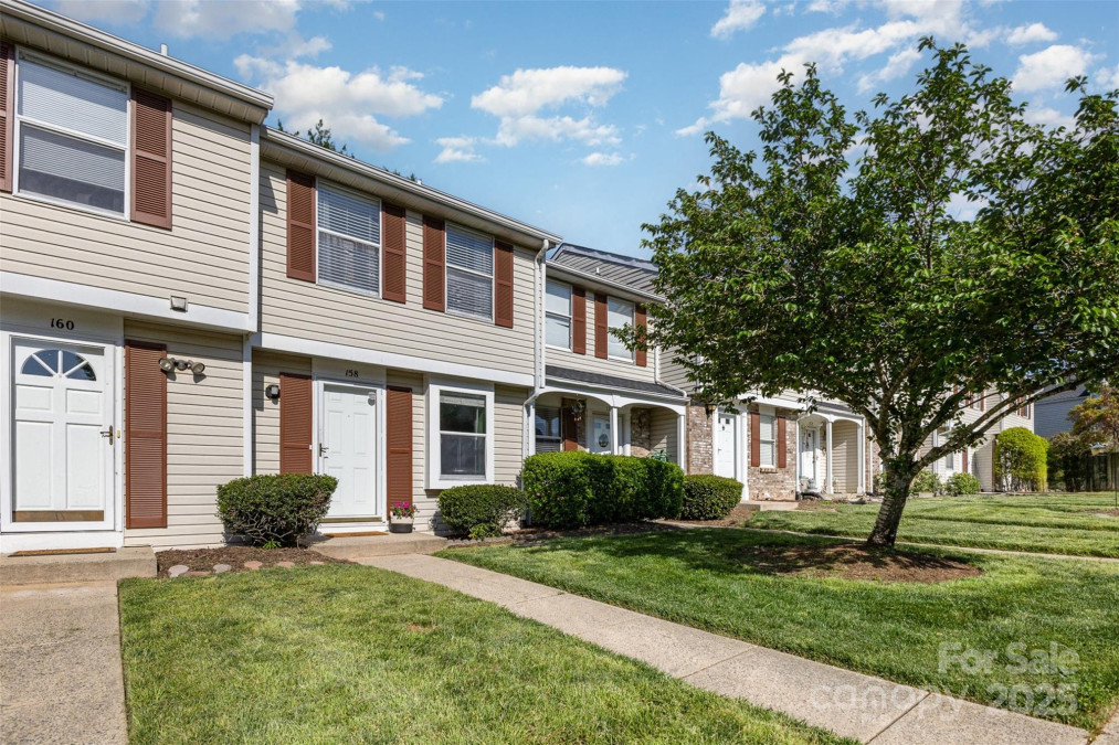 158 Water Oak Dr Pineville, NC 28134