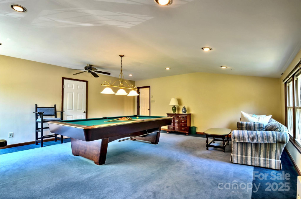 8835 Glencroft Rd Mint Hill, NC 28227
