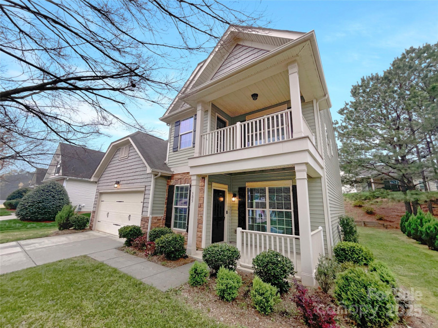 305 Augustus Ln Mount Holly, NC 28120