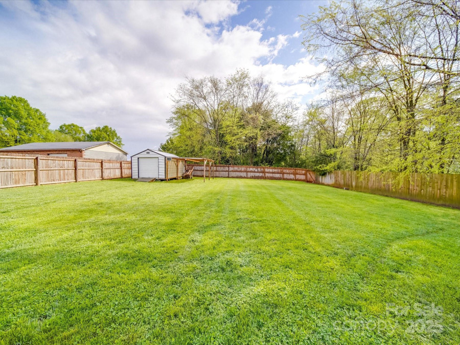 1315 Holshouser Rd Rockwell, NC 28138