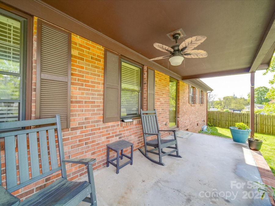 1315 Holshouser Rd Rockwell, NC 28138