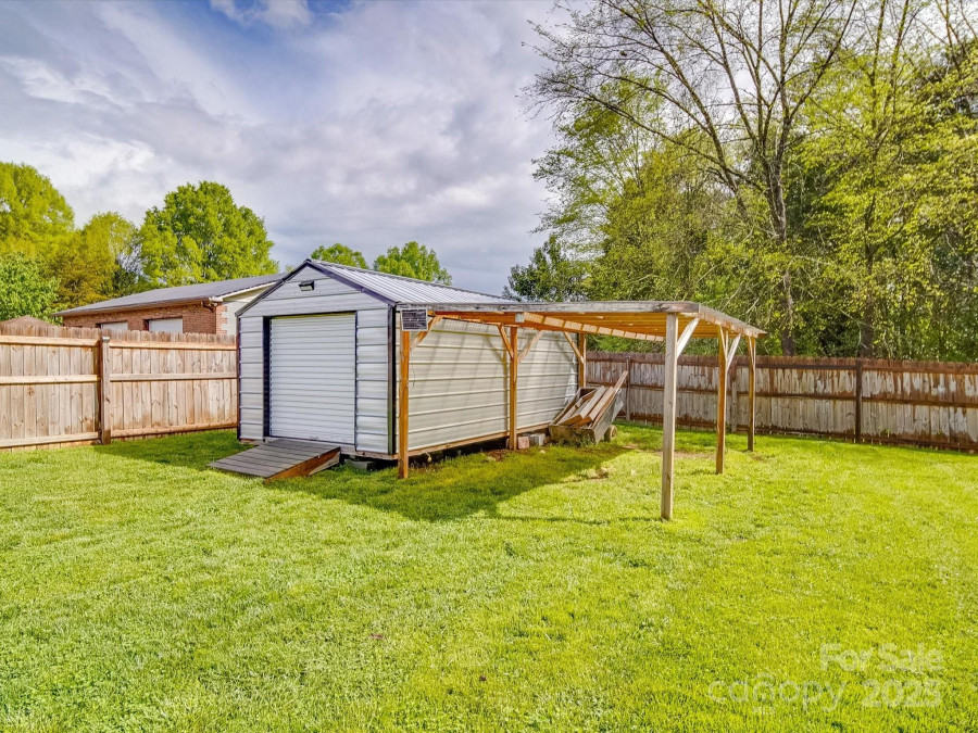 1315 Holshouser Rd Rockwell, NC 28138