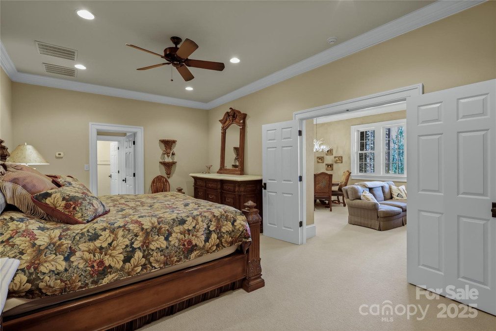 205 Indrio Rd Blowing Rock, NC 28605