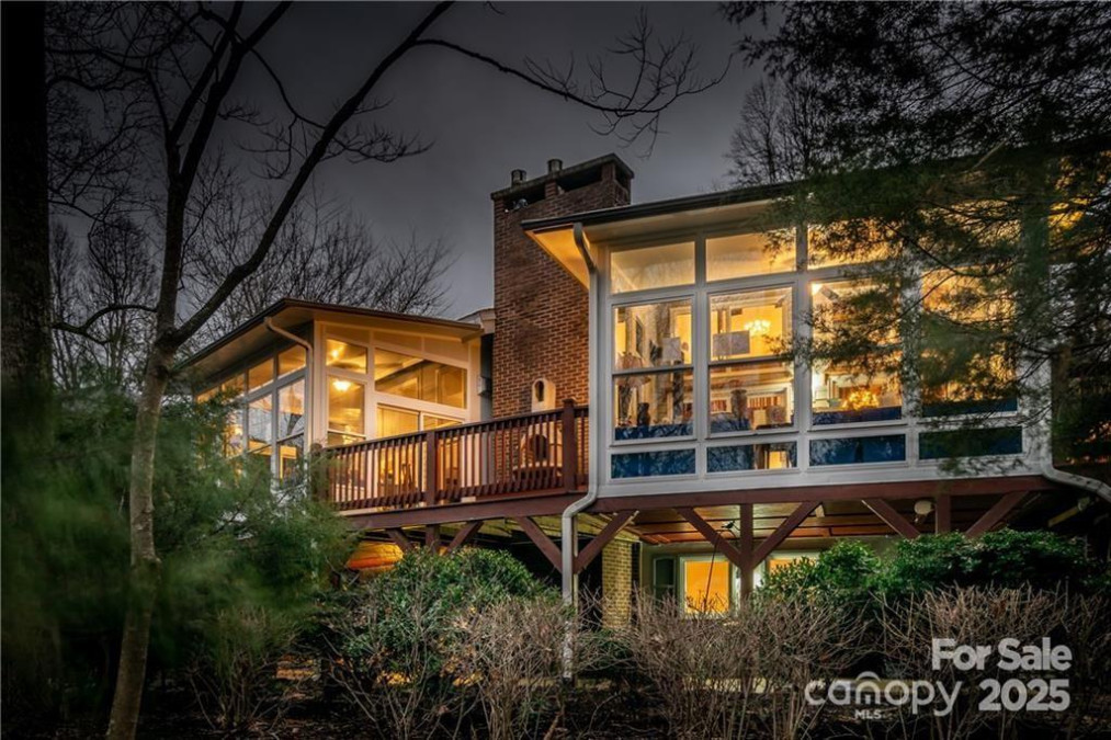 188 Echo Dr Laurel Park, NC 28739