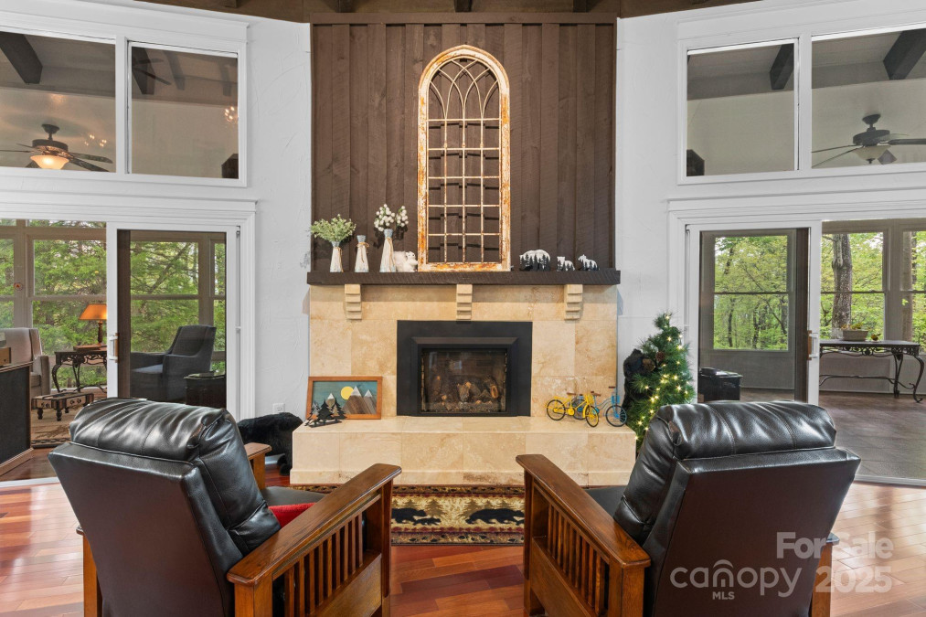 188 Echo Dr Laurel Park, NC 28739