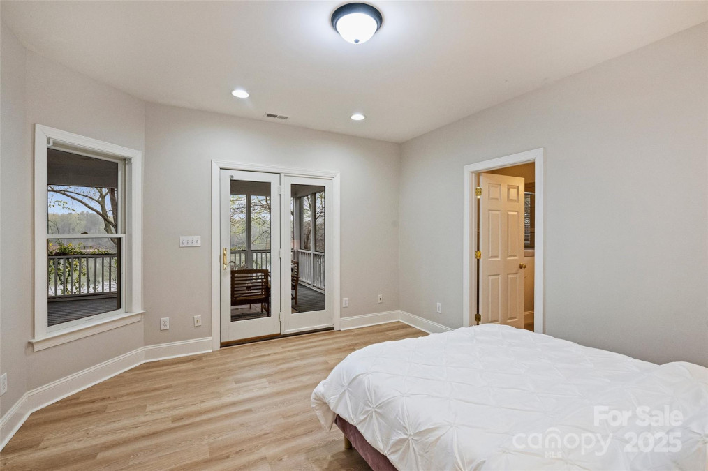 272 Harbor Ridge Dr Statesville, NC 28677