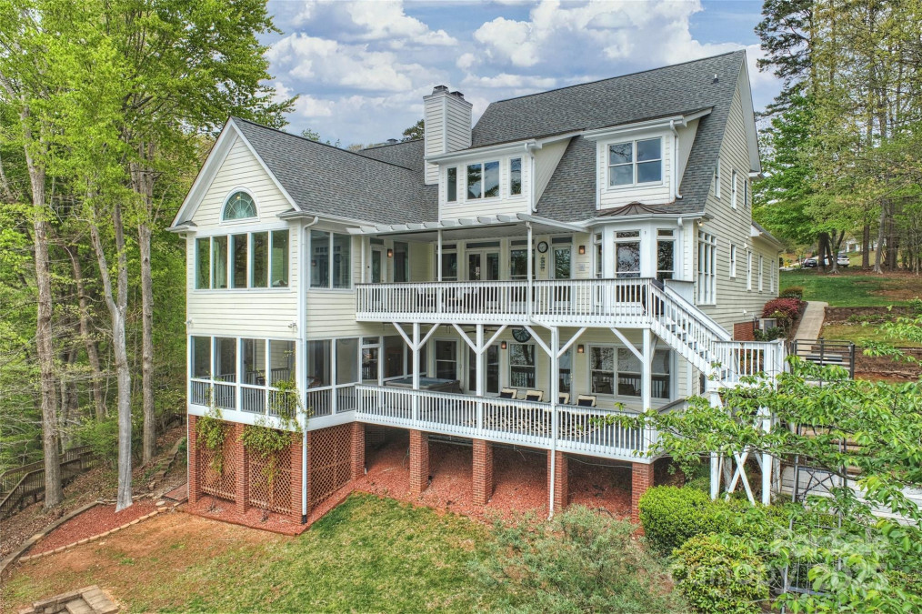 272 Harbor Ridge Dr Statesville, NC 28677