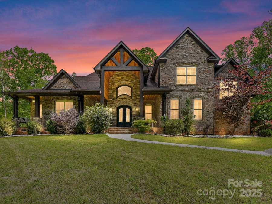 633 Elmhurst Dr Fort Mill, SC 29715