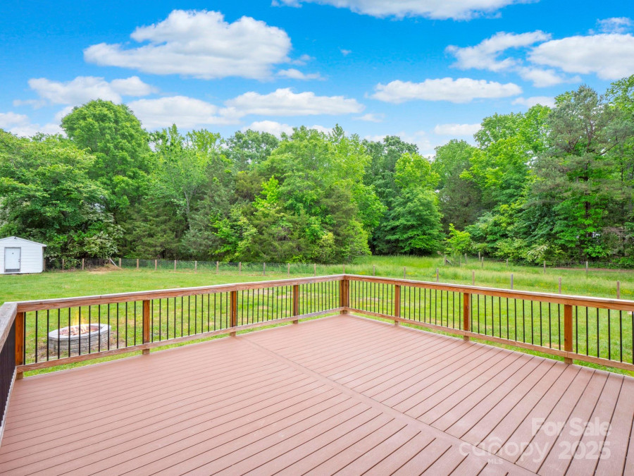 915 Gate Rd Monroe, NC 28112