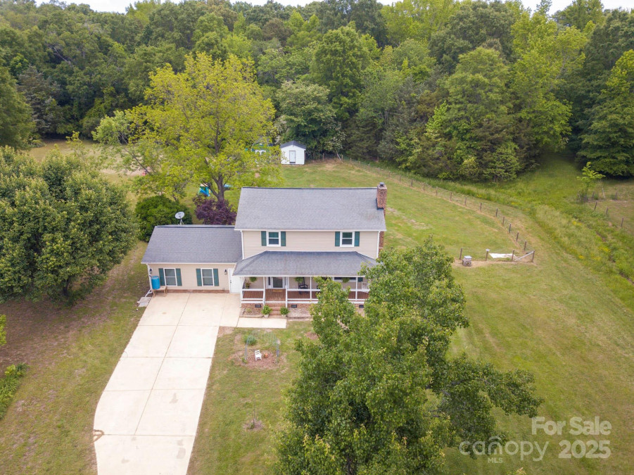 915 Gate Rd Monroe, NC 28112