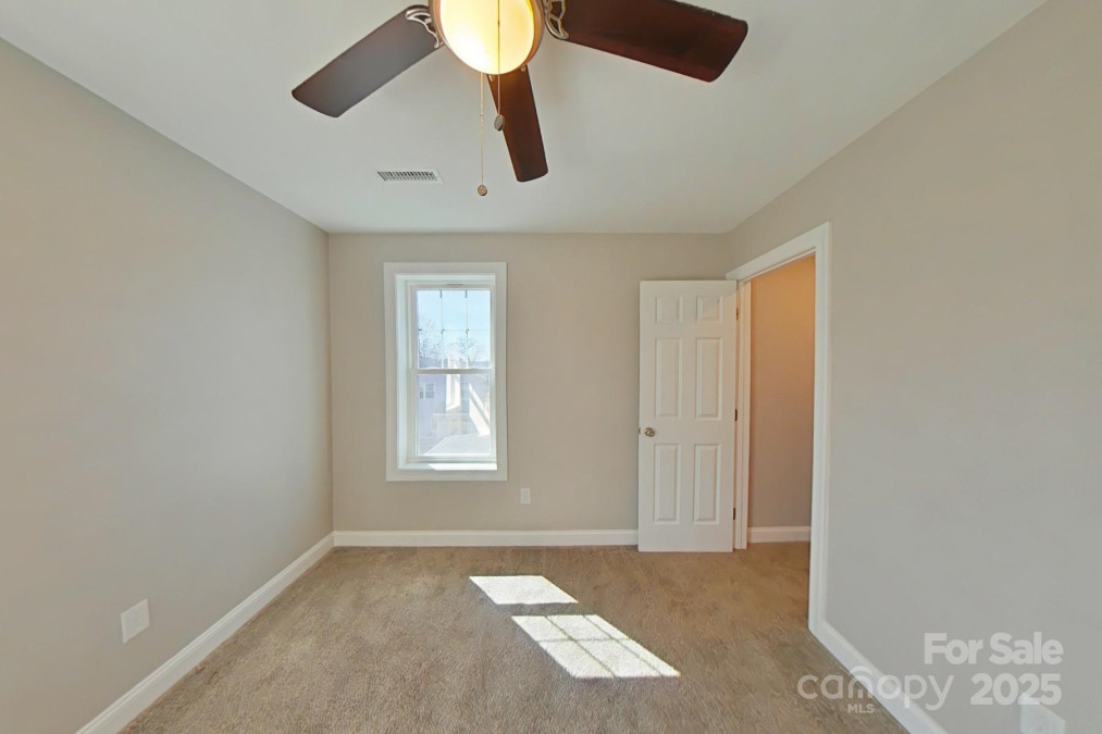 932 3rd Street Pl Hickory, NC 28602