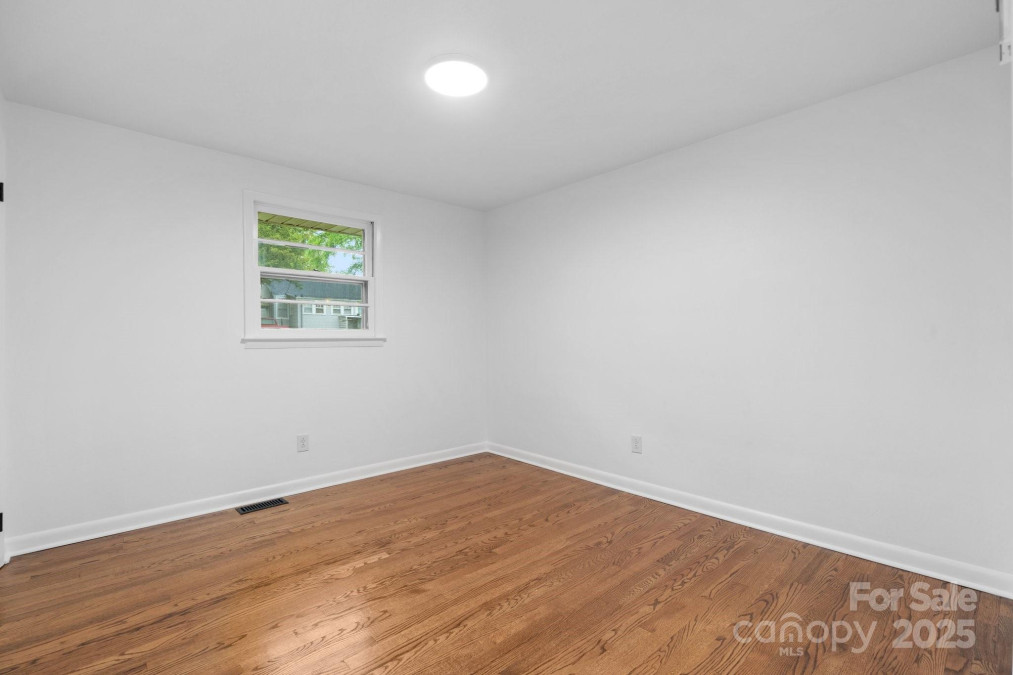 1500 19th Avenue Pl Hickory, NC 28601